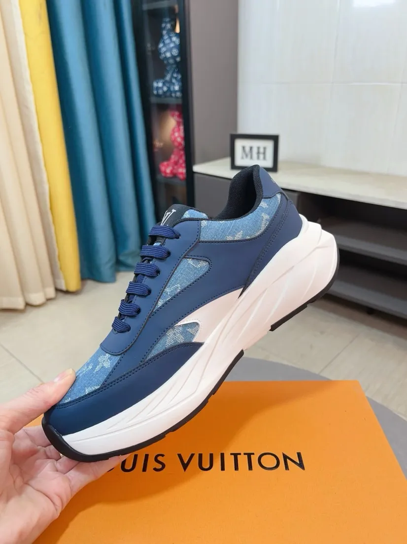 Men's shoes💰438🌹🌹[LV]🌹High-end brand of men's shoes: Official website 1:1 Latest masterpiece: The upper is made of Italian imported first-layer cowhide with special materials➕Full genuine leather lining🔥, making walking more convenient and comfortable! Exclusive new style, stunning work [color]! Create a fashionable personality to set off your uniqueness! A must-have for trendy men! Classic🔥Number: 38-44